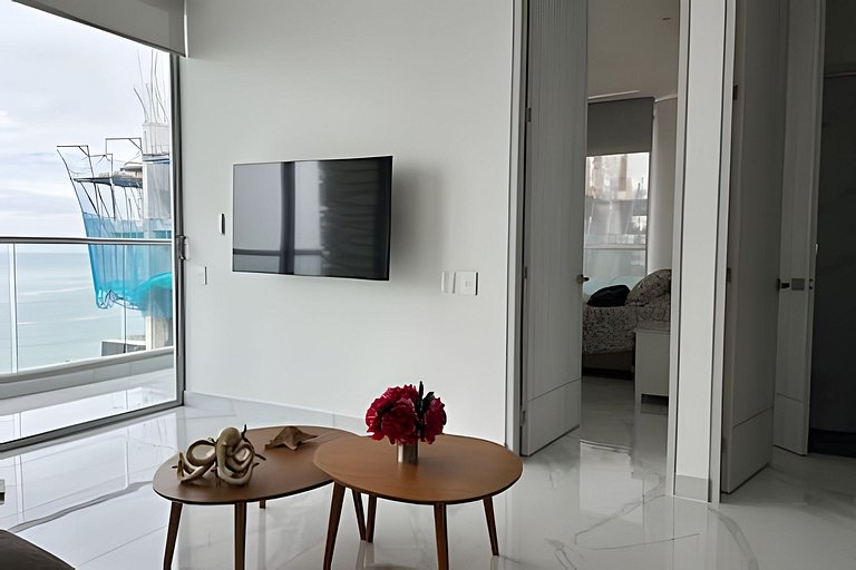 Apartamento vista frontal al mar