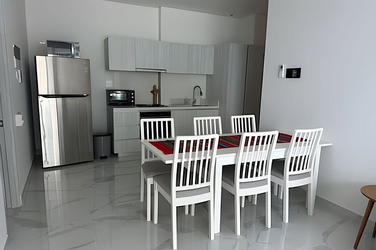 Apartamento vista frontal al mar