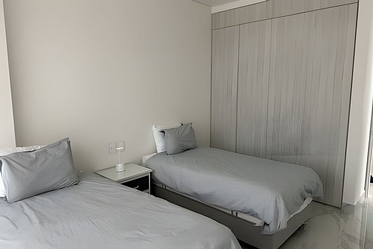 Apartamento vista frontal al mar