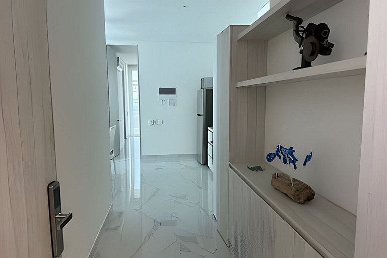 Apartamento vista frontal al mar