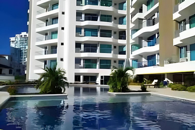 Nuevo en Rodadero, vista al mar